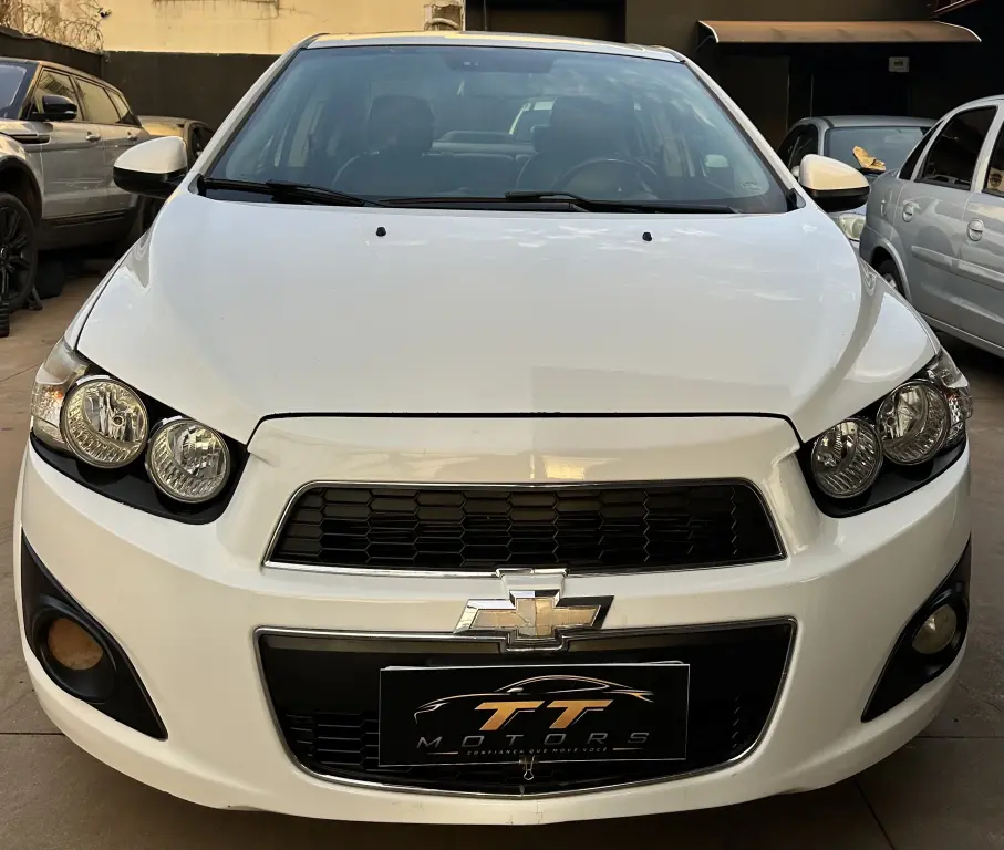 CHEVROLET Sonic Sedan - Foto