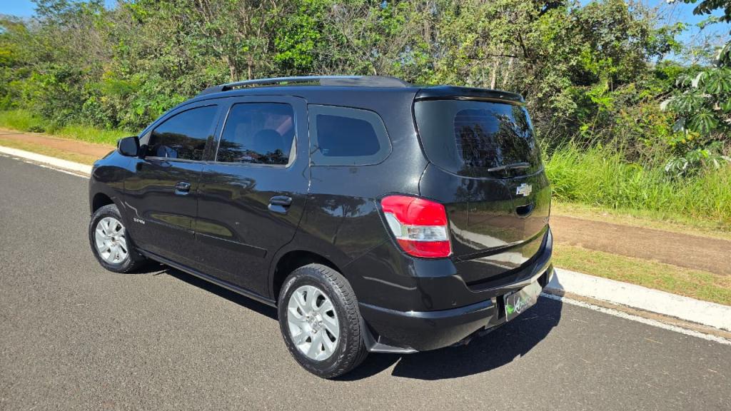 CHEVROLET Spin - Foto