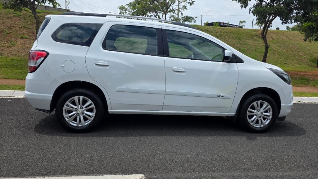 CHEVROLET Spin - Foto