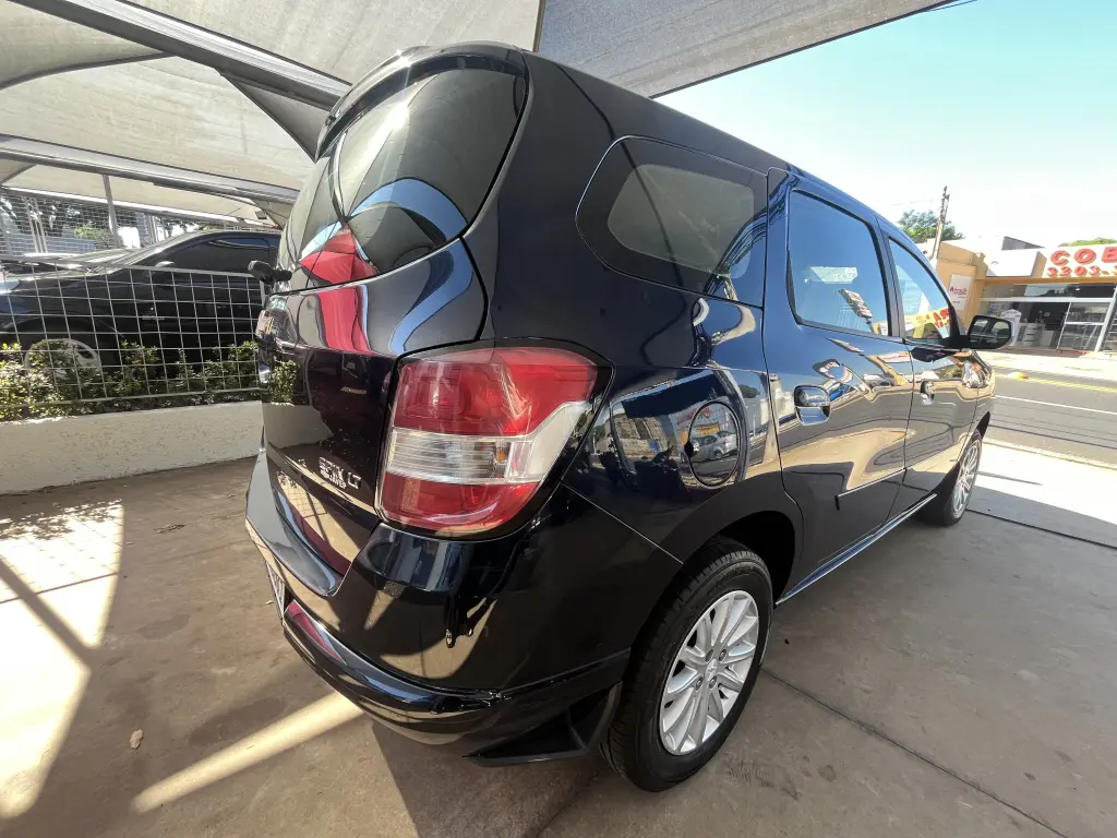 CHEVROLET Spin - Foto