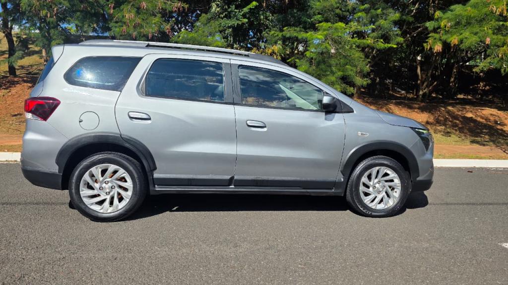 CHEVROLET Spin - Foto