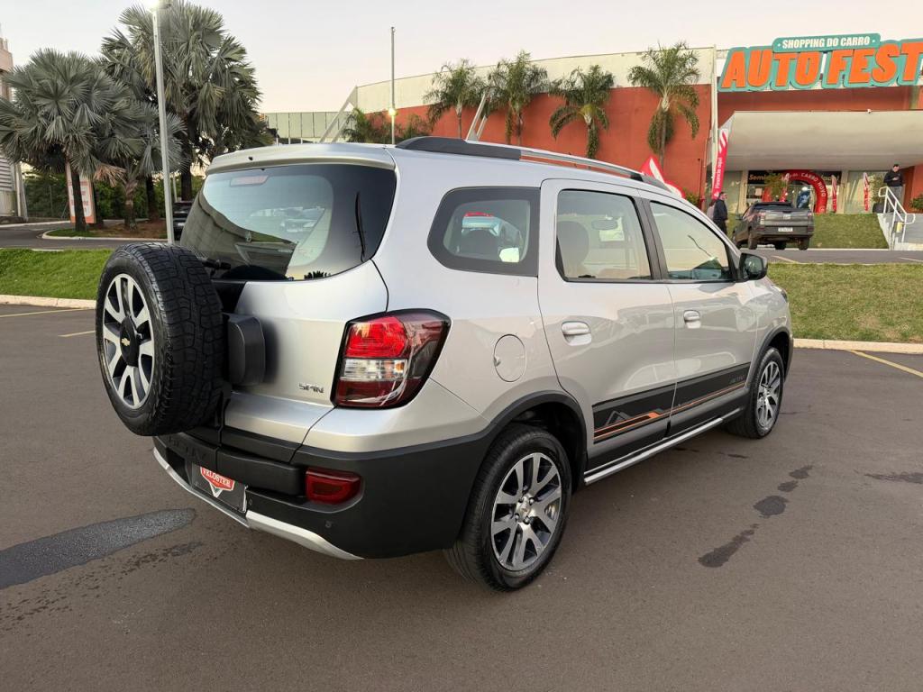 CHEVROLET Spin - Foto