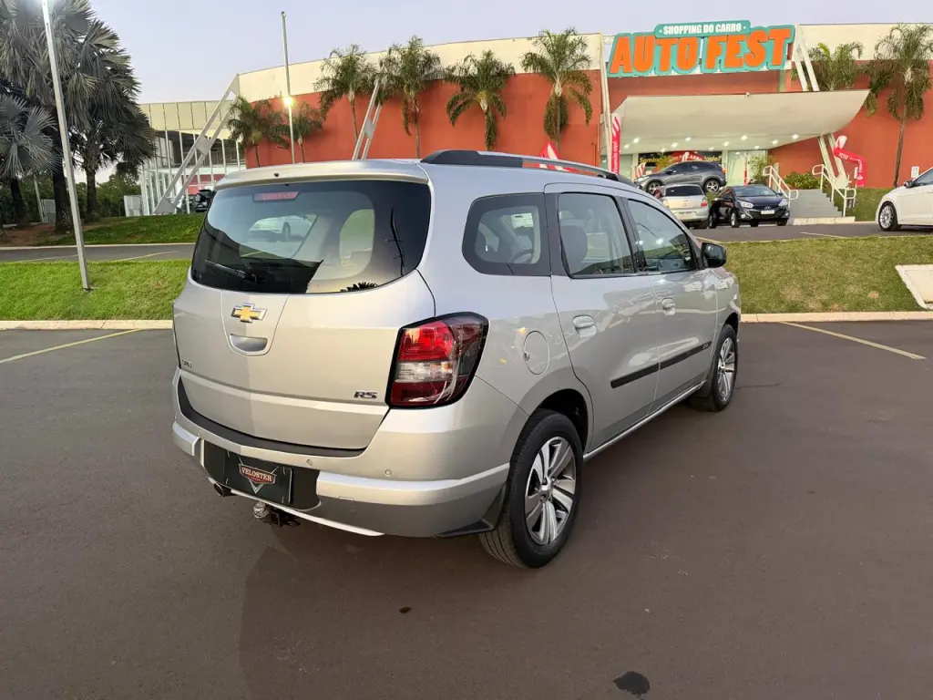 CHEVROLET Spin - Foto