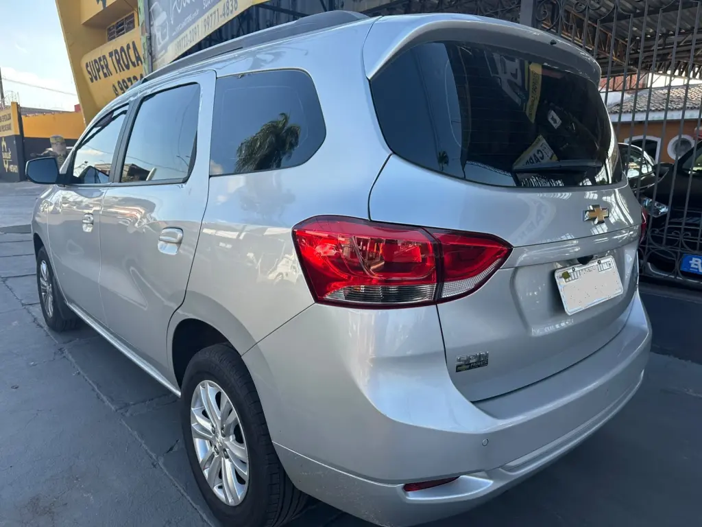 CHEVROLET Spin - Foto