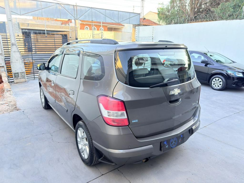 CHEVROLET Spin - Foto