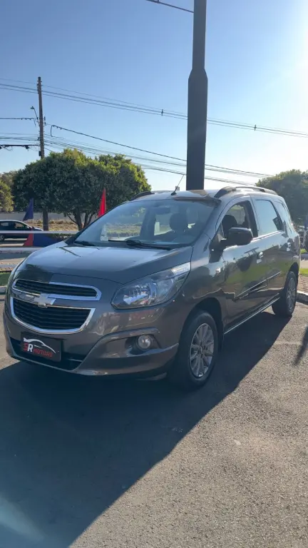CHEVROLET Spin