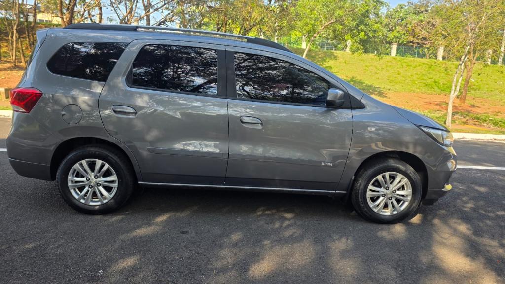 CHEVROLET Spin - Foto
