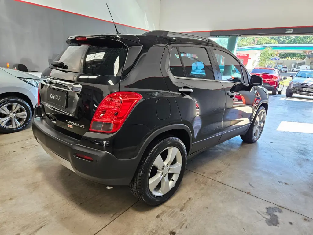 CHEVROLET Tracker - Foto