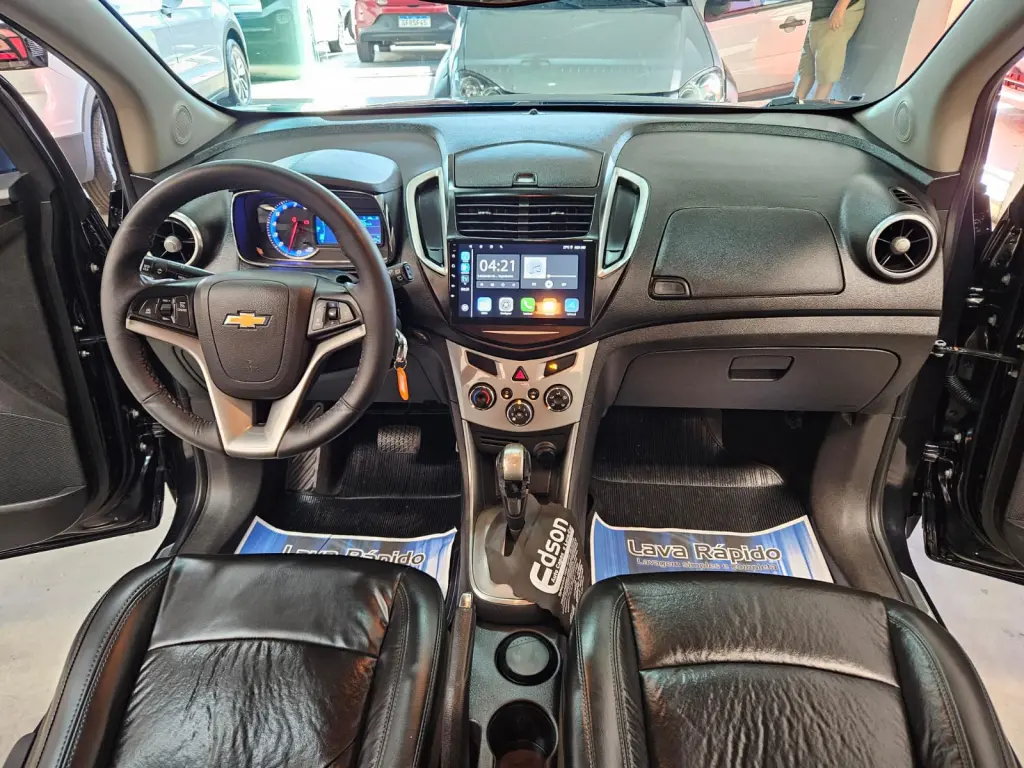 CHEVROLET Tracker - Foto