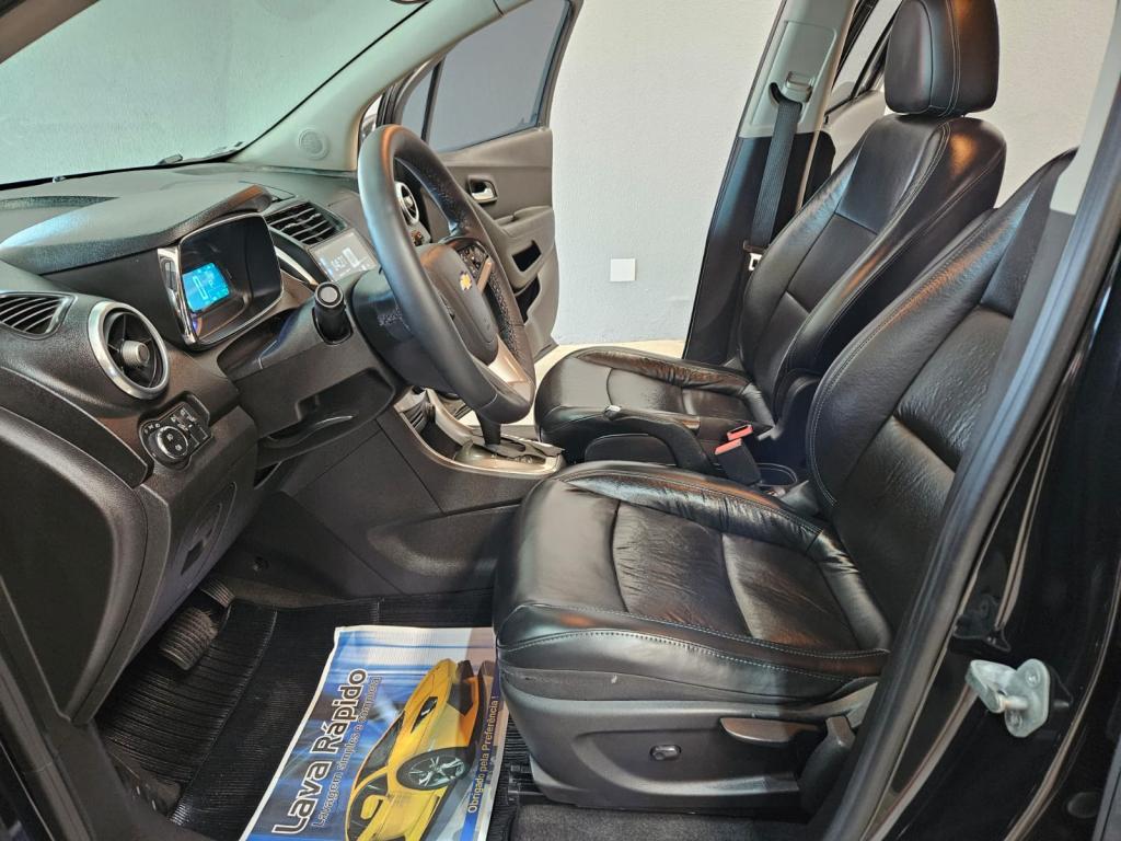 CHEVROLET Tracker - Foto