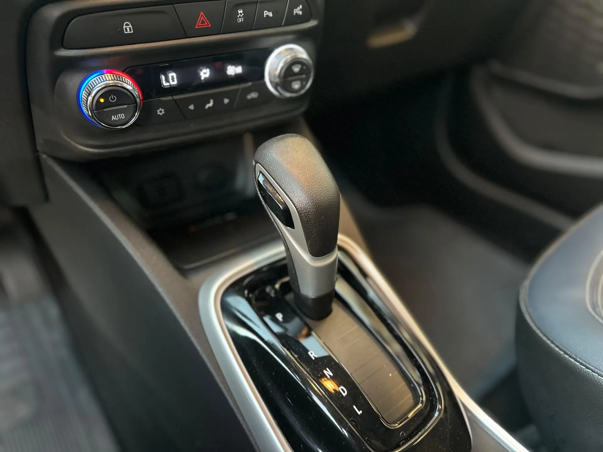 CHEVROLET Tracker - Foto