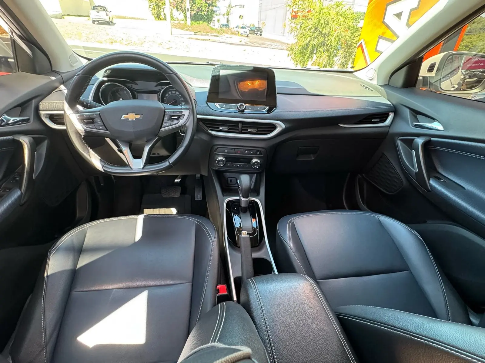 CHEVROLET Tracker - Foto