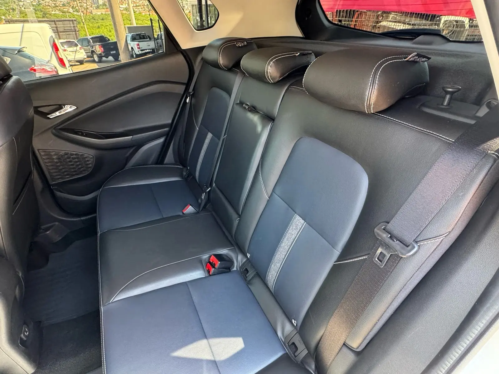 CHEVROLET Tracker - Foto