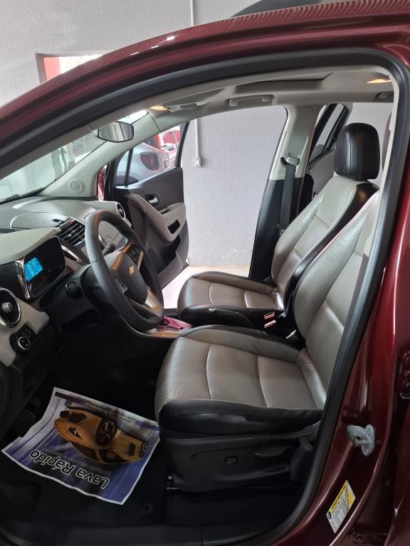 CHEVROLET Tracker - Foto