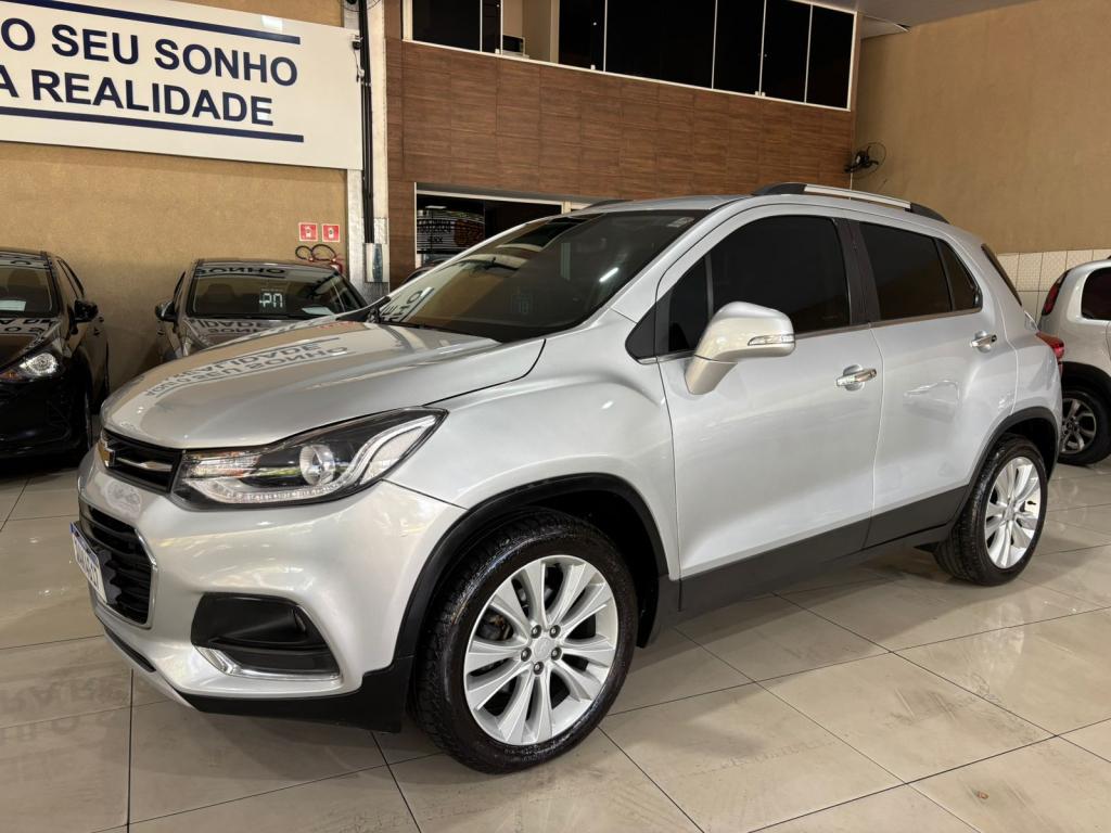 CHEVROLET Tracker - Foto