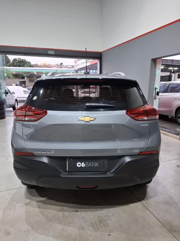 CHEVROLET Tracker - Foto
