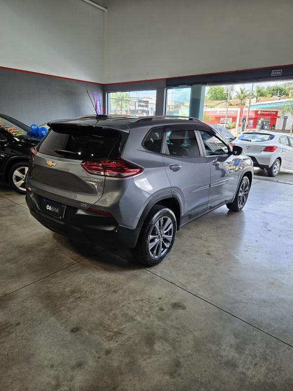 CHEVROLET Tracker - Foto