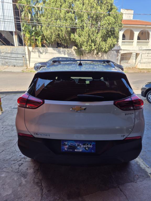 CHEVROLET Tracker - Foto