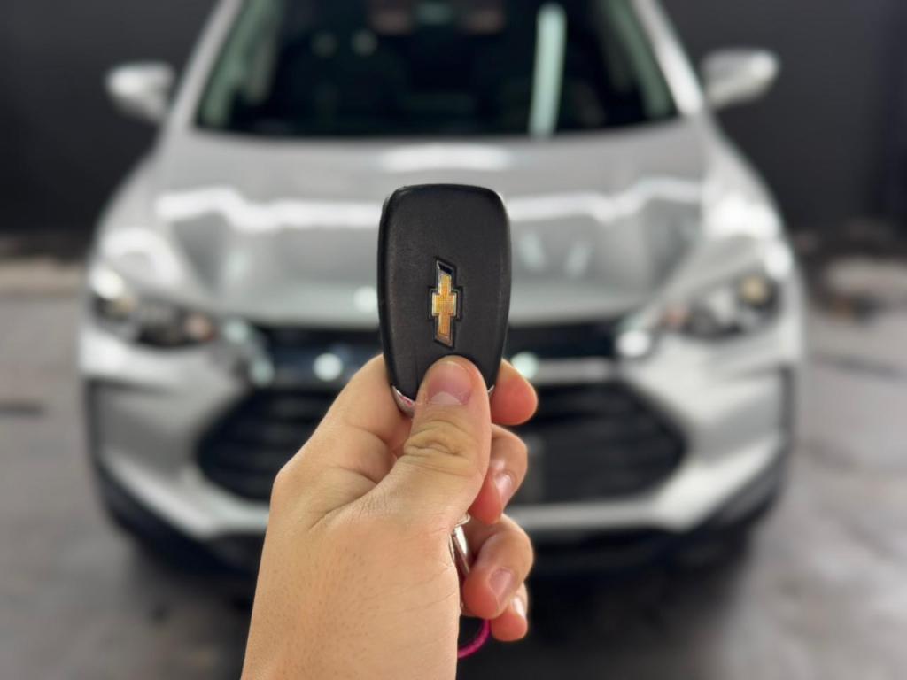 CHEVROLET Tracker - Foto