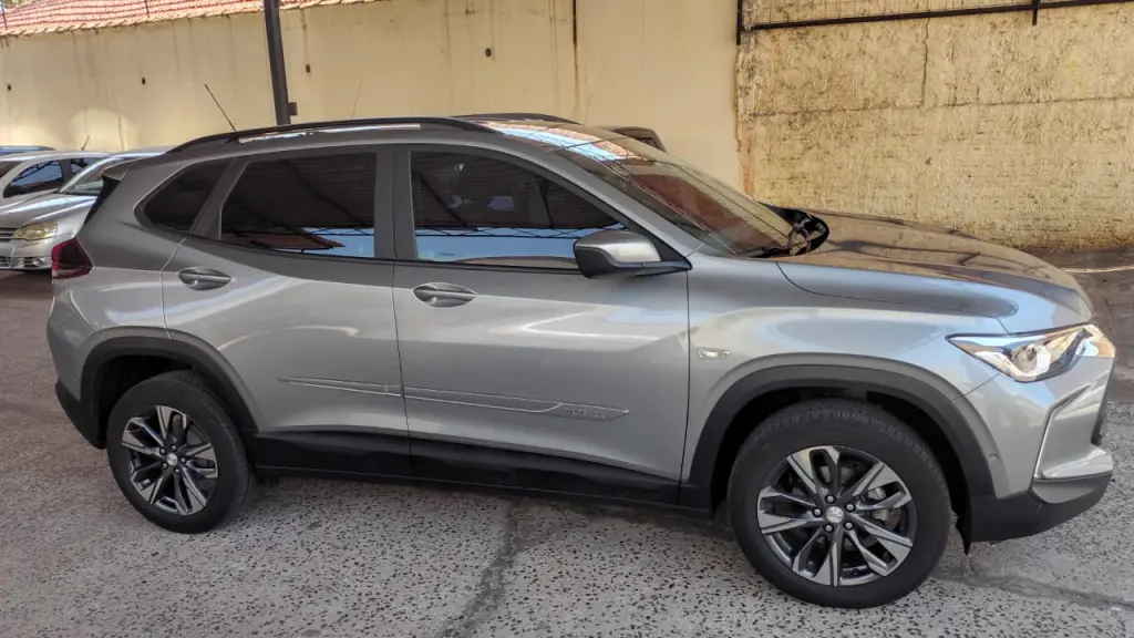 CHEVROLET Tracker - Foto