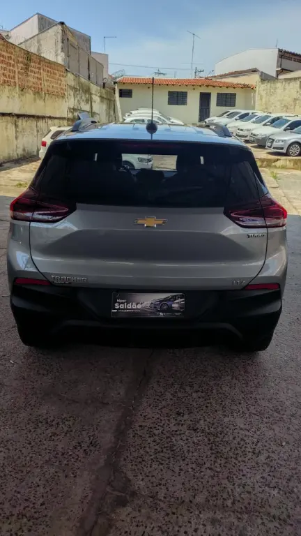 CHEVROLET Tracker - Foto