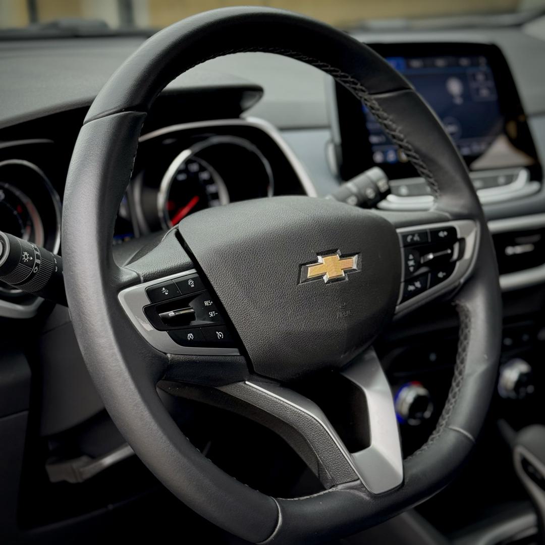 CHEVROLET Tracker - Foto