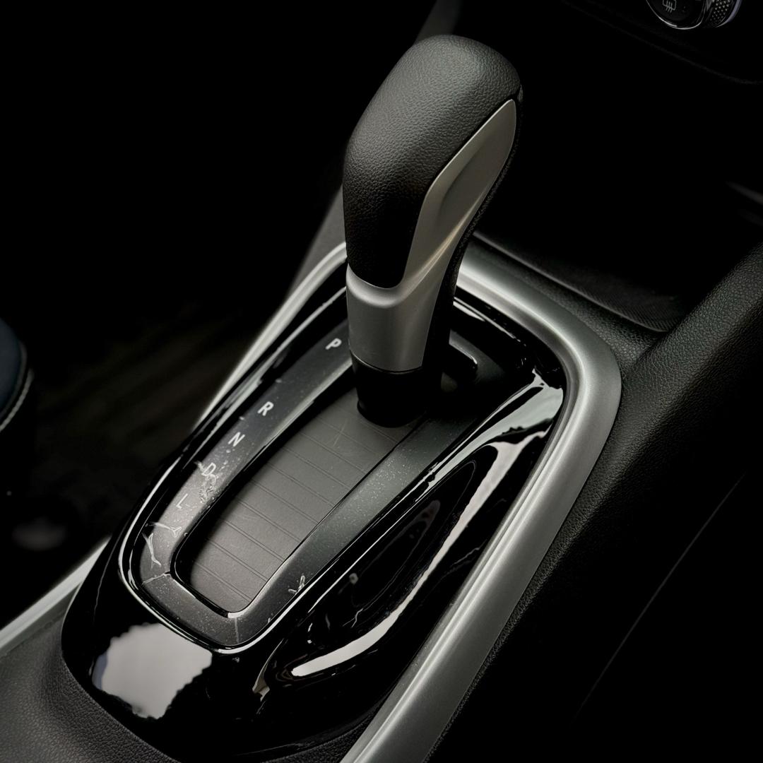 CHEVROLET Tracker - Foto