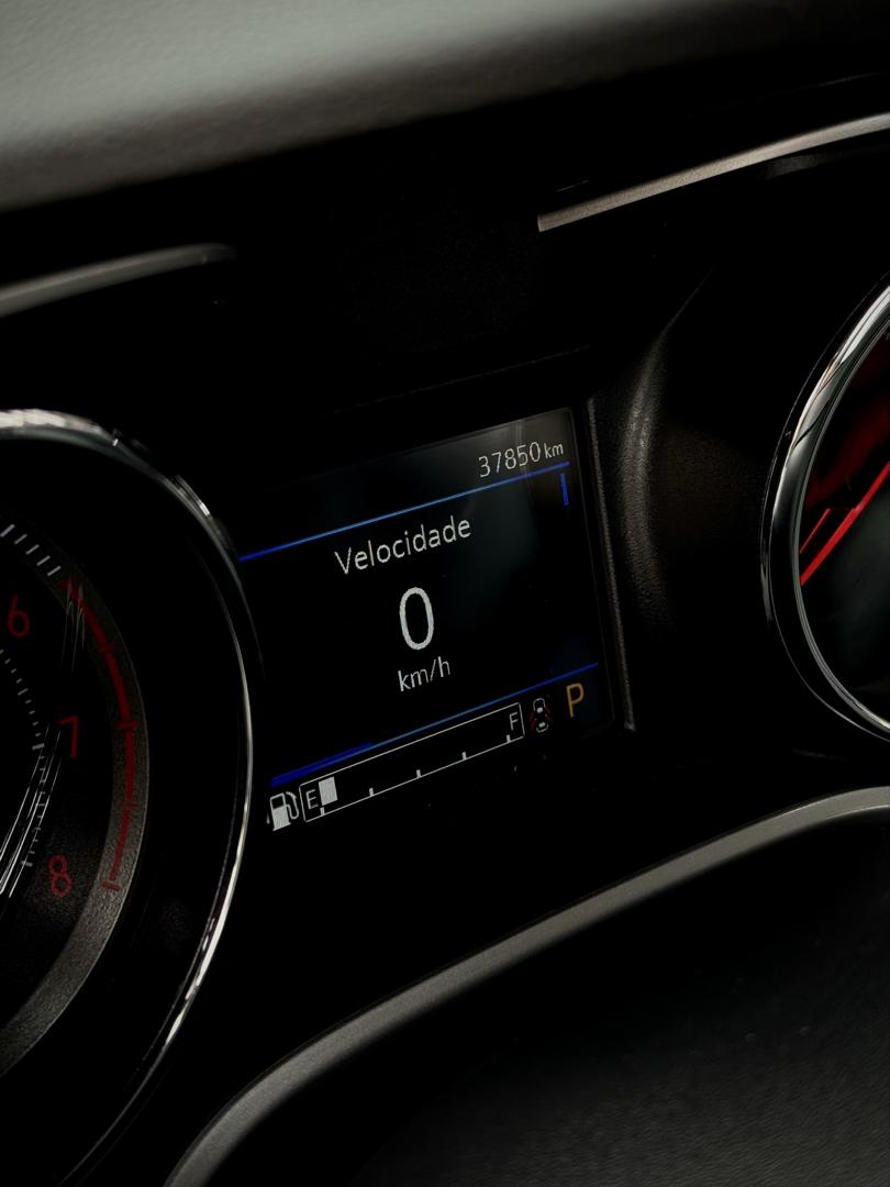 CHEVROLET Tracker - Foto