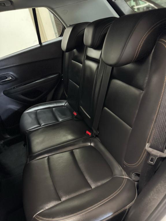 CHEVROLET Tracker - Foto