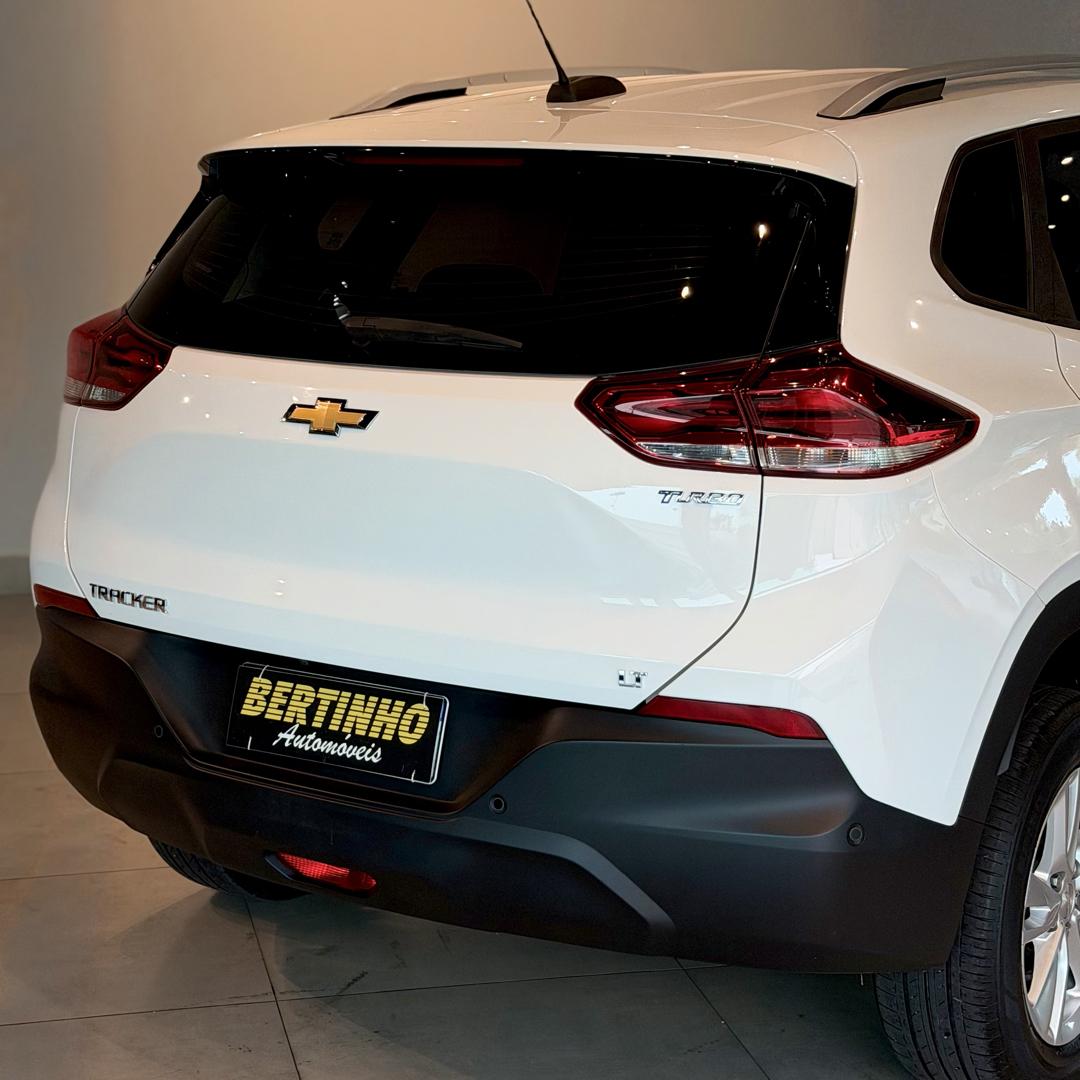 CHEVROLET Tracker - Foto
