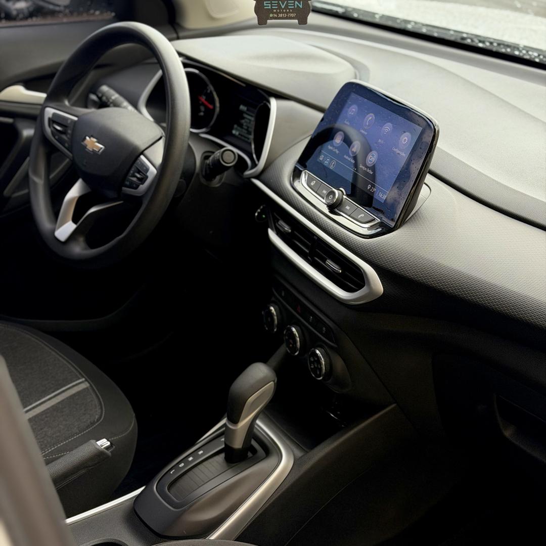 CHEVROLET Tracker - Foto