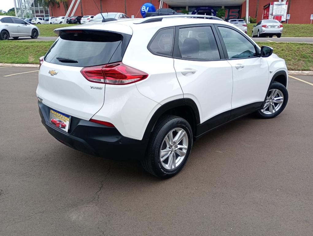 CHEVROLET Tracker - Foto