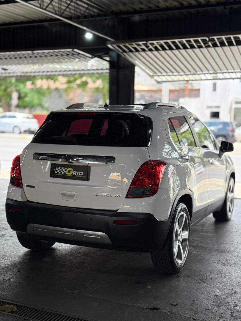 CHEVROLET Tracker - Foto