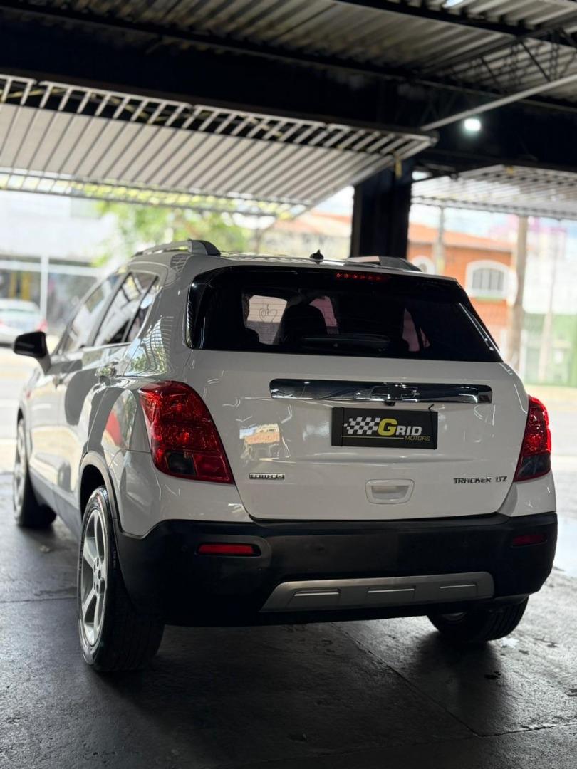 CHEVROLET Tracker - Foto