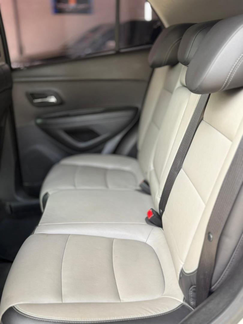 CHEVROLET Tracker - Foto