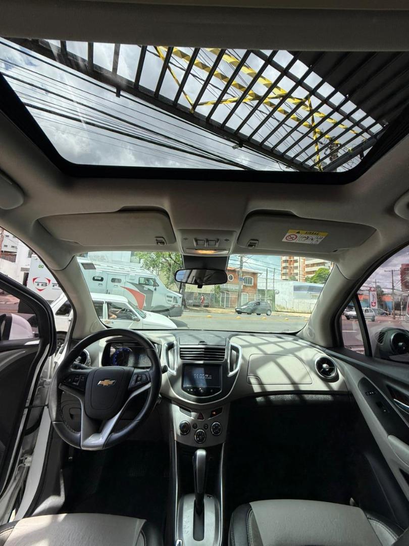 CHEVROLET Tracker - Foto