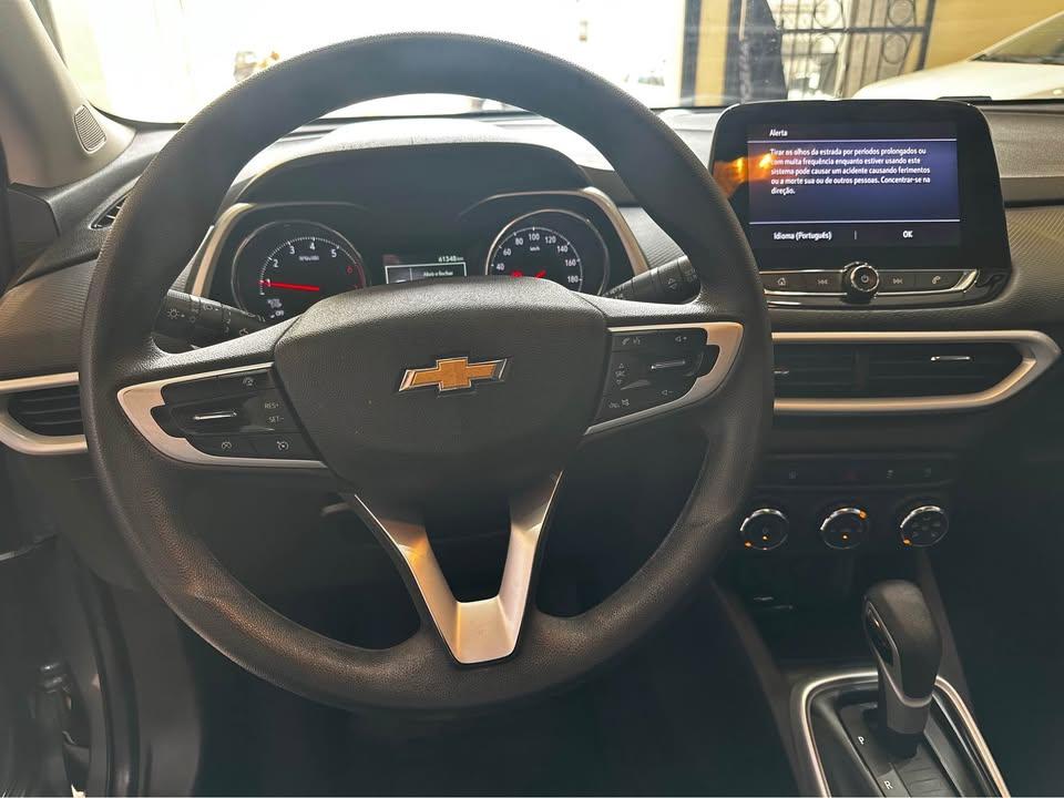 CHEVROLET Tracker - Foto