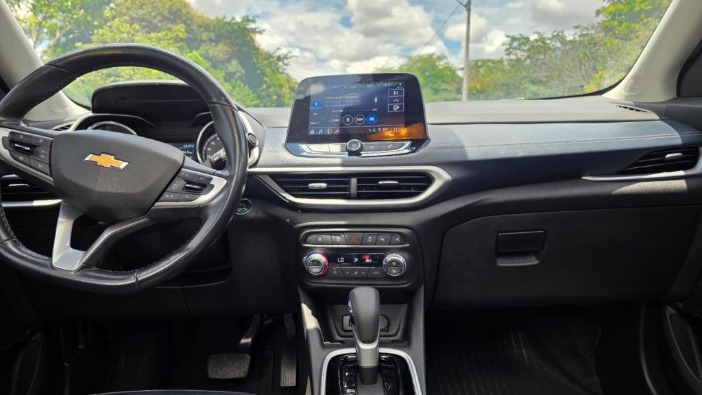 CHEVROLET Tracker - Foto