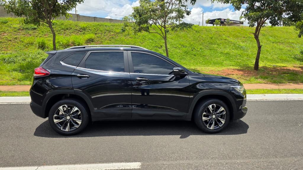 CHEVROLET Tracker - Foto