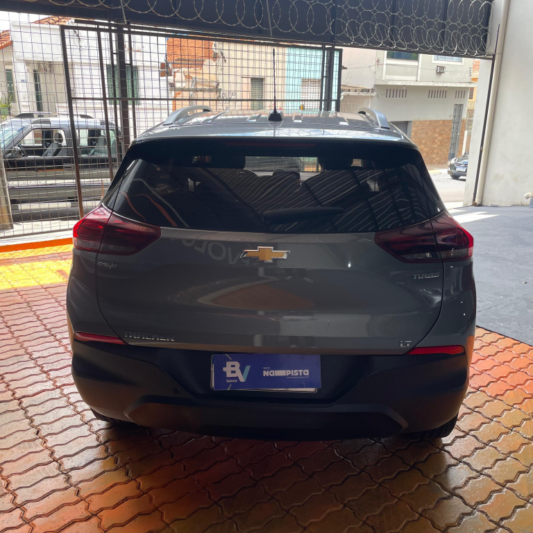 CHEVROLET Tracker - Foto