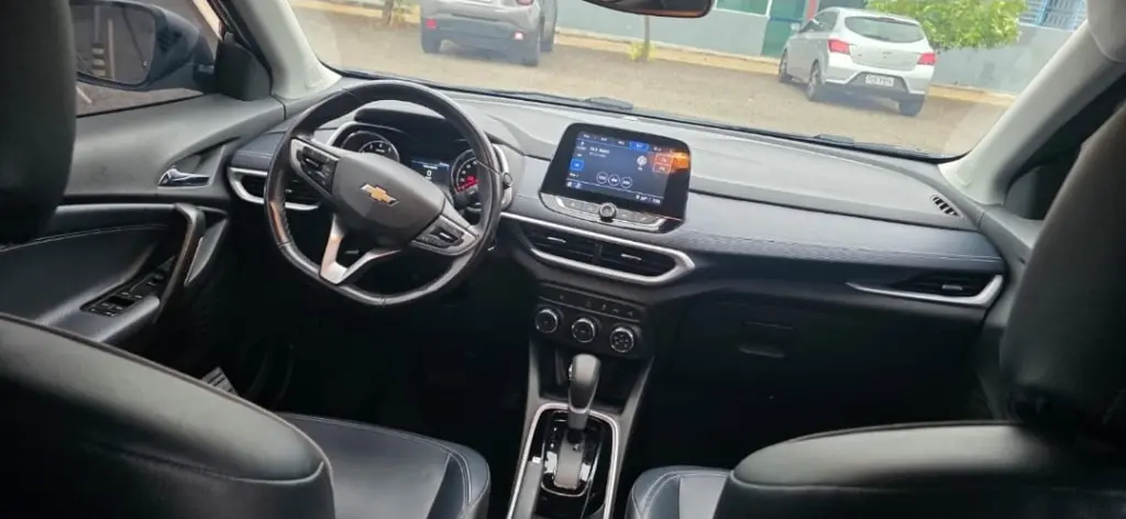 CHEVROLET Tracker - Foto