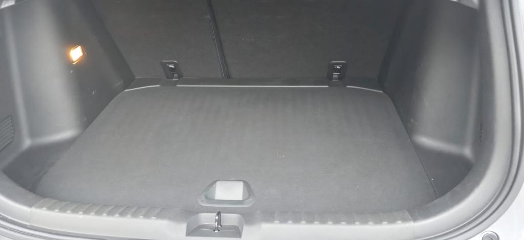 CHEVROLET Tracker - Foto