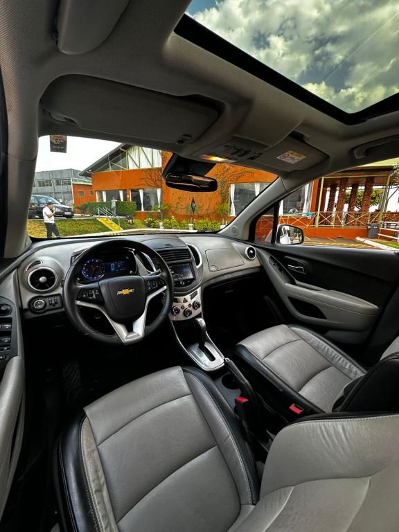 CHEVROLET Tracker - Foto