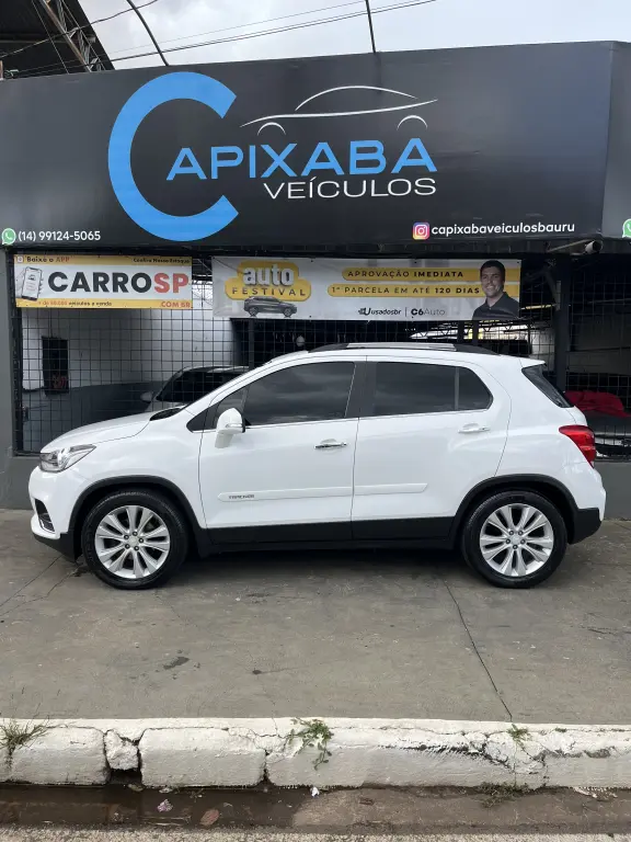 CHEVROLET Tracker - Foto