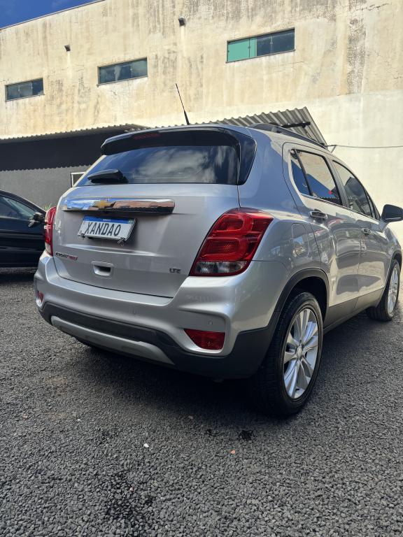 CHEVROLET Tracker - Foto