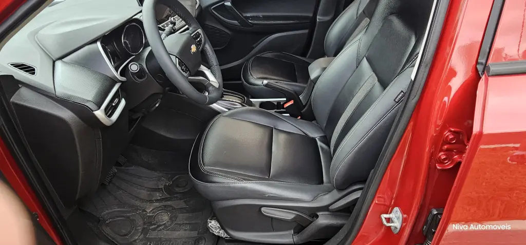 CHEVROLET Tracker - Foto