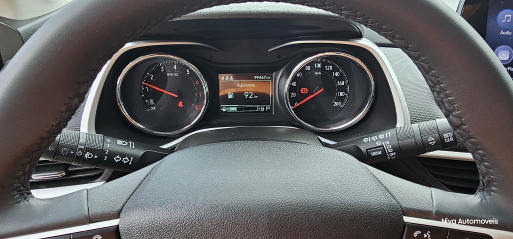 CHEVROLET Tracker - Foto