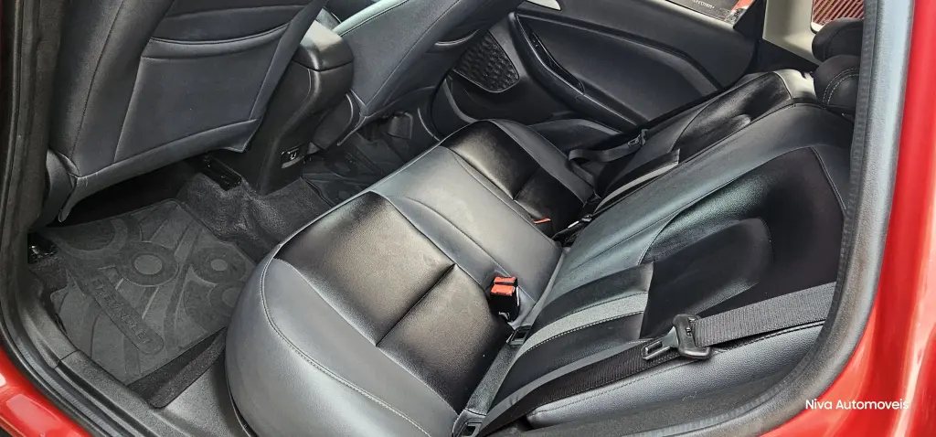 CHEVROLET Tracker - Foto