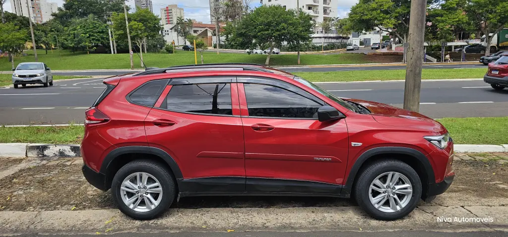 CHEVROLET Tracker - Foto