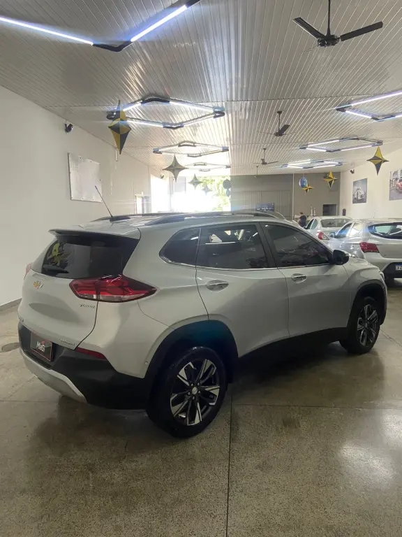 CHEVROLET Tracker - Foto